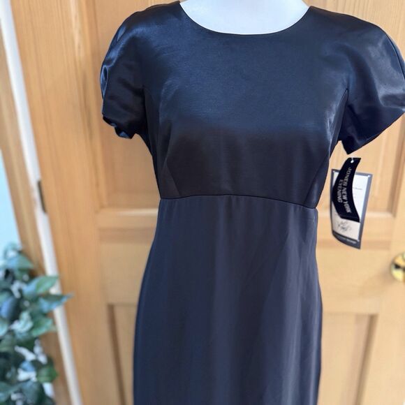 Jones New York Evening Dress Size 4 Black Maxi Sheath Satin Top Low Back NWT - Picture 3 of 16